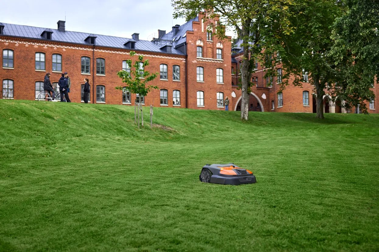 Husqvarna Automower® 560 EPOS®