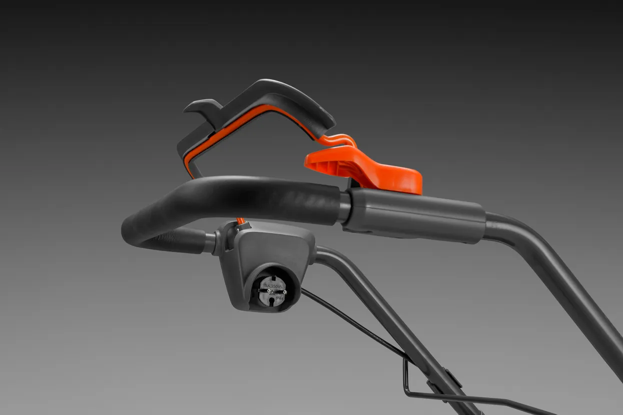 Mâner de ghidare ergonomic