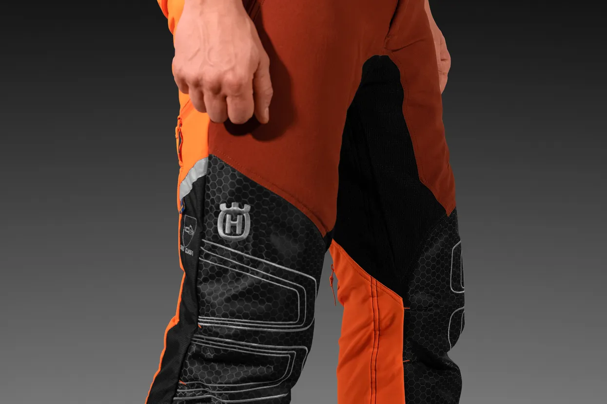 Întărit cu Cordura® and Dyneema®